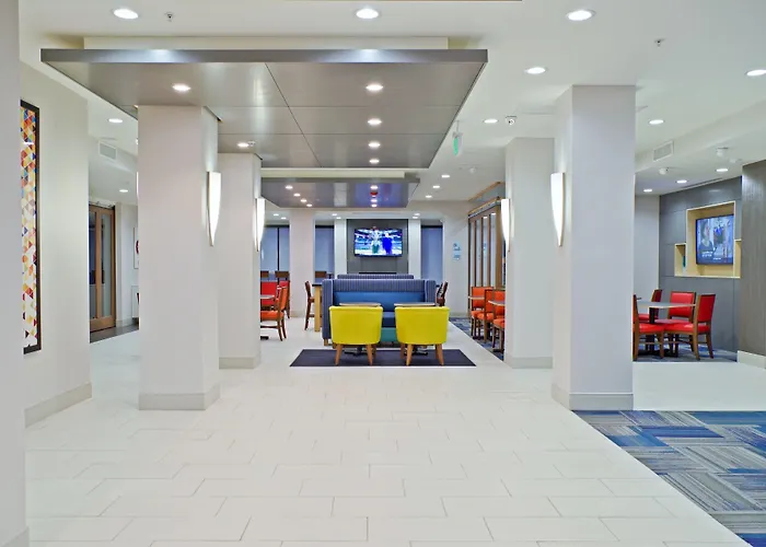 Hotel Express & - North - Scottsdale By Ihg 3*