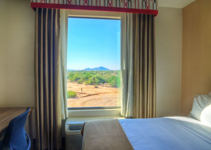 Express & - North - Scottsdale By Ihg Phoenix