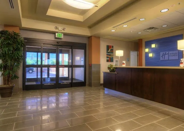 Hotel Express & - North - Scottsdale By Ihg