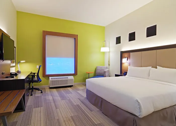 Express & - North - Scottsdale By Ihg Hotel 3*